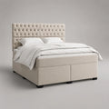 Lit double capitonné rectangulaire en tissu beige 160 × 200 cm avec sommier et matelas