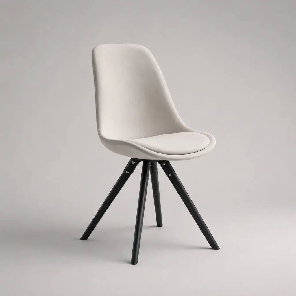 Chaise rembourrée en tissu beige clair avec dossier incurvé et pieds en acier noir, 84 × 49 × 55 cm